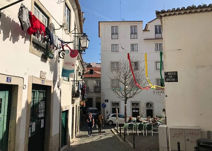 Beautiful & Unique Alfama Flat